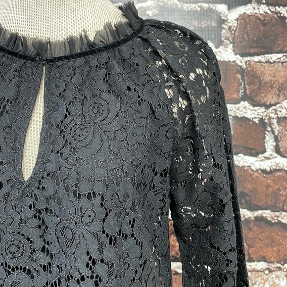 Velvet Dress Black Lace Floral Keyhole Neckline Knee Length Size Medium - Picture 3 of 13